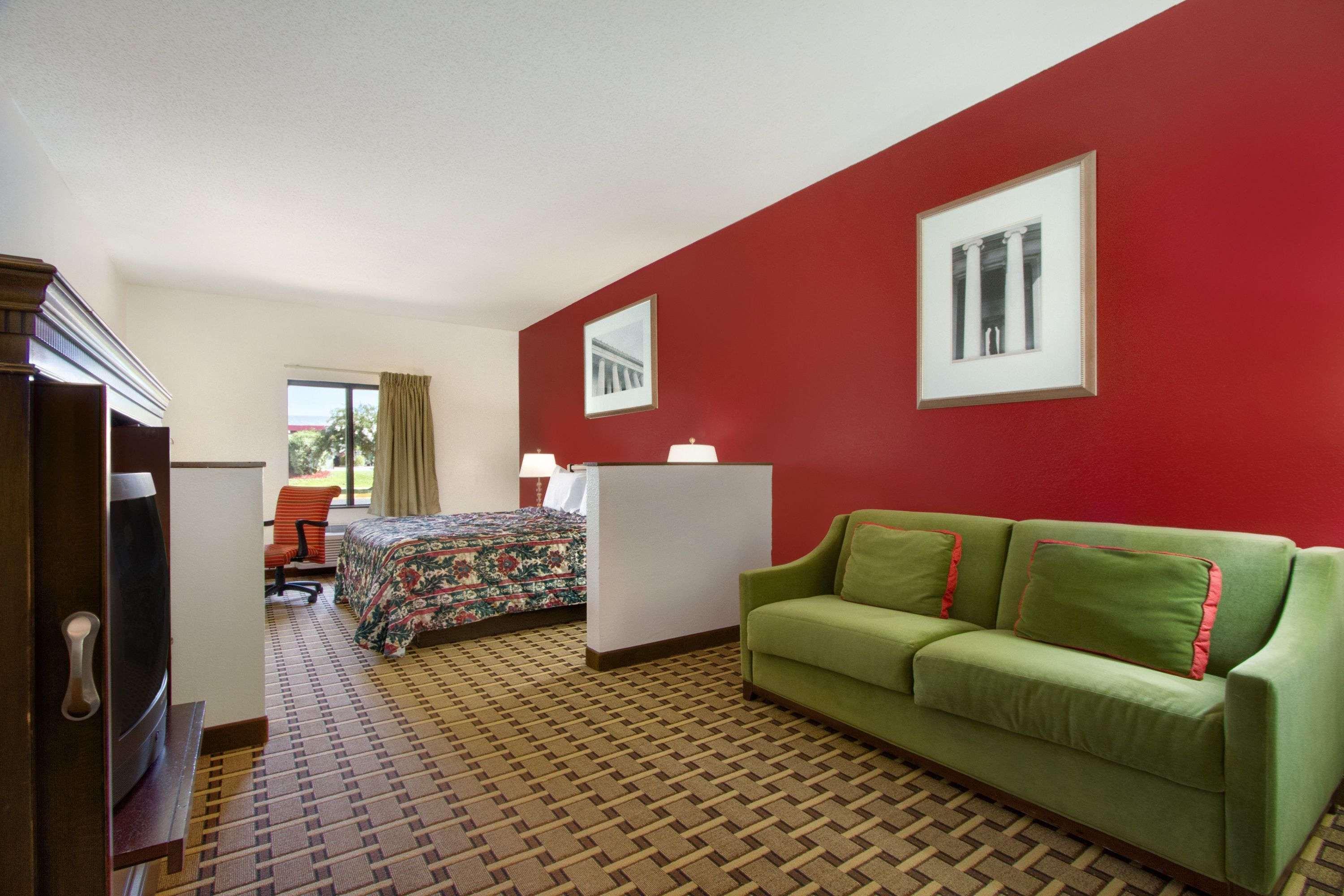 Days Inn By Wyndham Mauldin/Γκρίνβιλ Εξωτερικό φωτογραφία